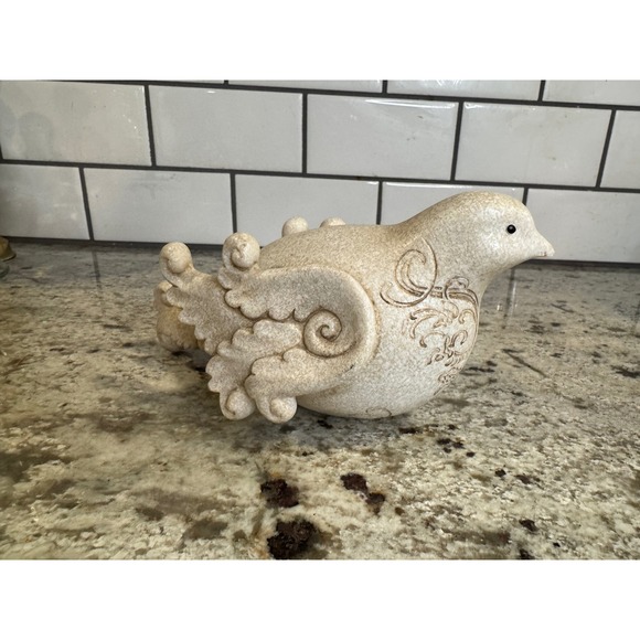 Ornate Cream Bird Figurine Scrollwork Filigree Shabby Chic Decorative Accent - Picture 2 of 7